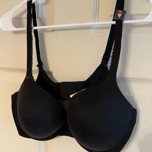 Victoria's Secret Black Bra NWT